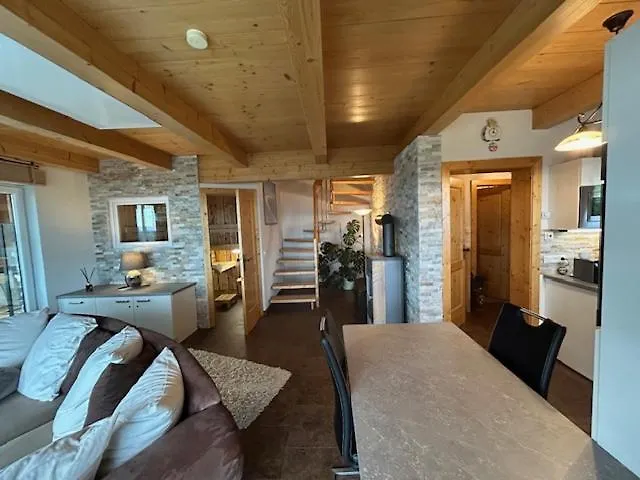 Panoramahuette Nyaraló Hochrindl